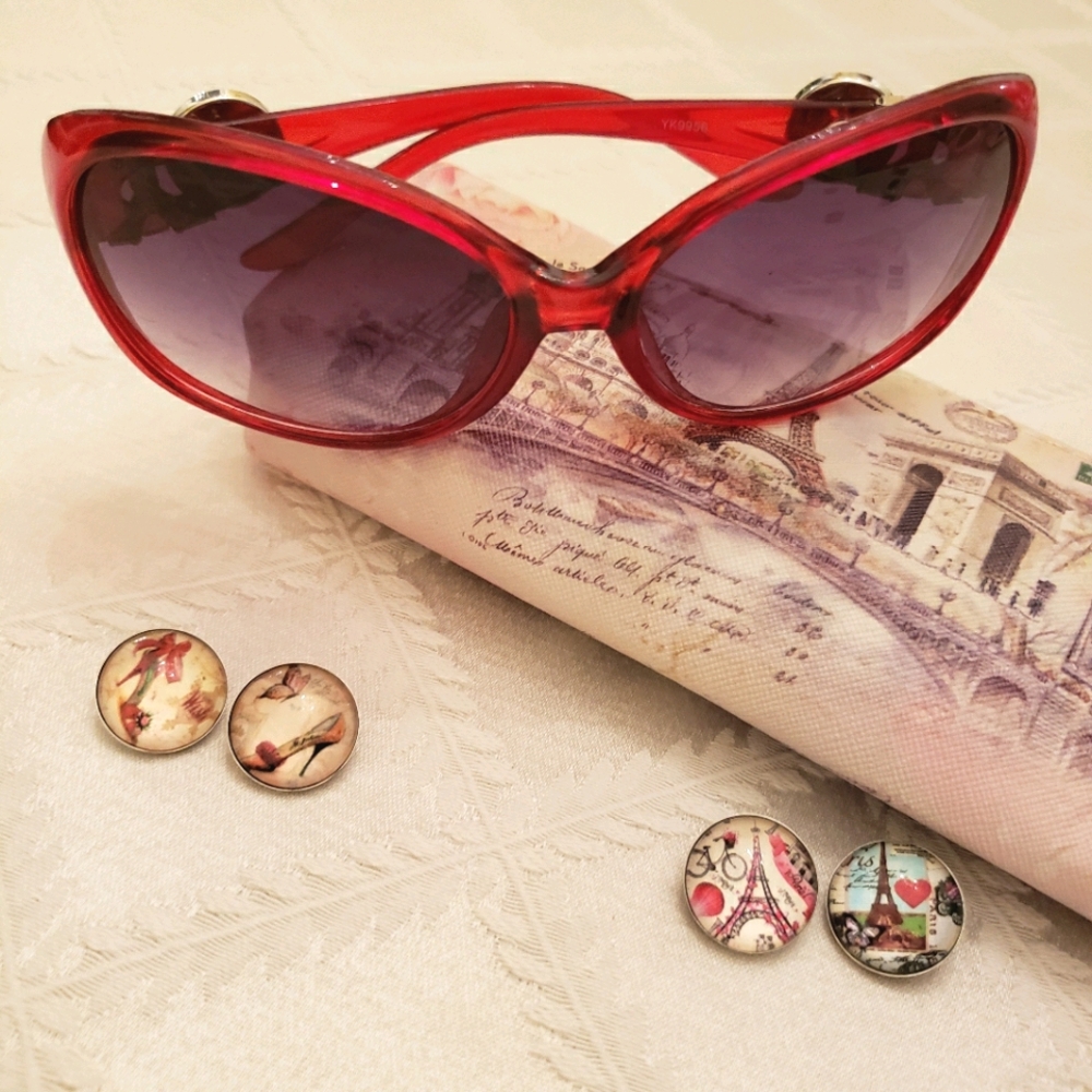 Sunglasses With 4  Snap Jewelry Cabouchons.